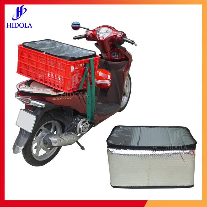 túi giữ nhiệt lọt rổ nhựa giao hàng